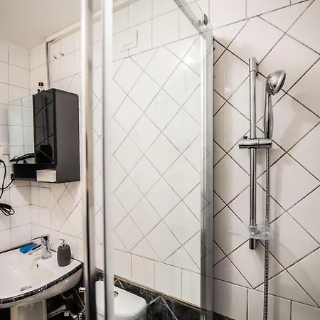 アパート Lusitiny ローマ